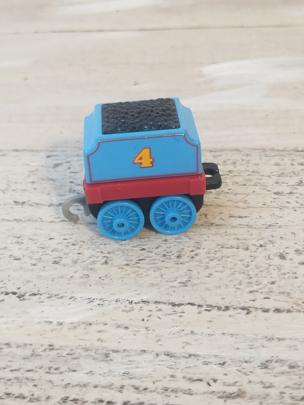 Thomas the Train & Friends Gordon #4 Coal Replacement Railway Toy Plastic Blue